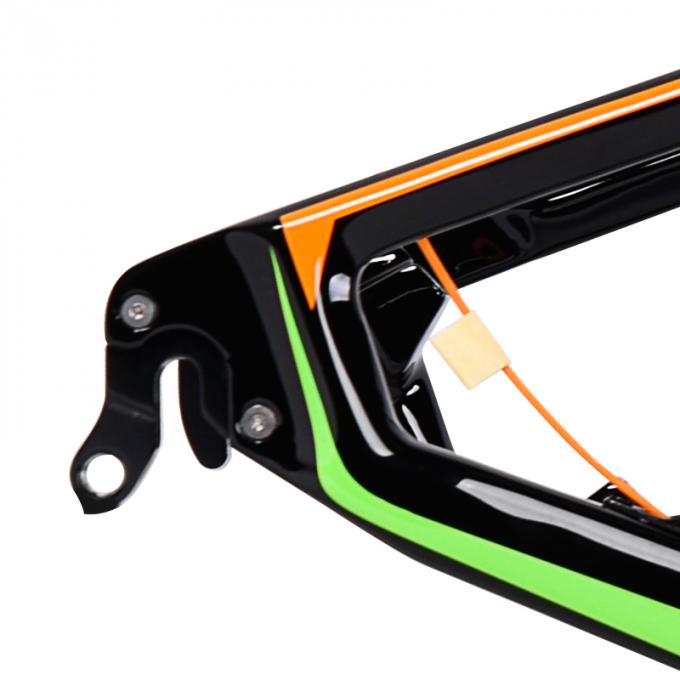 26er Bici Full Carbon Fiber Frame FM26 di Lightweight Mountain Bike 1080 grammi PF30 Tapered Diversi colori 9