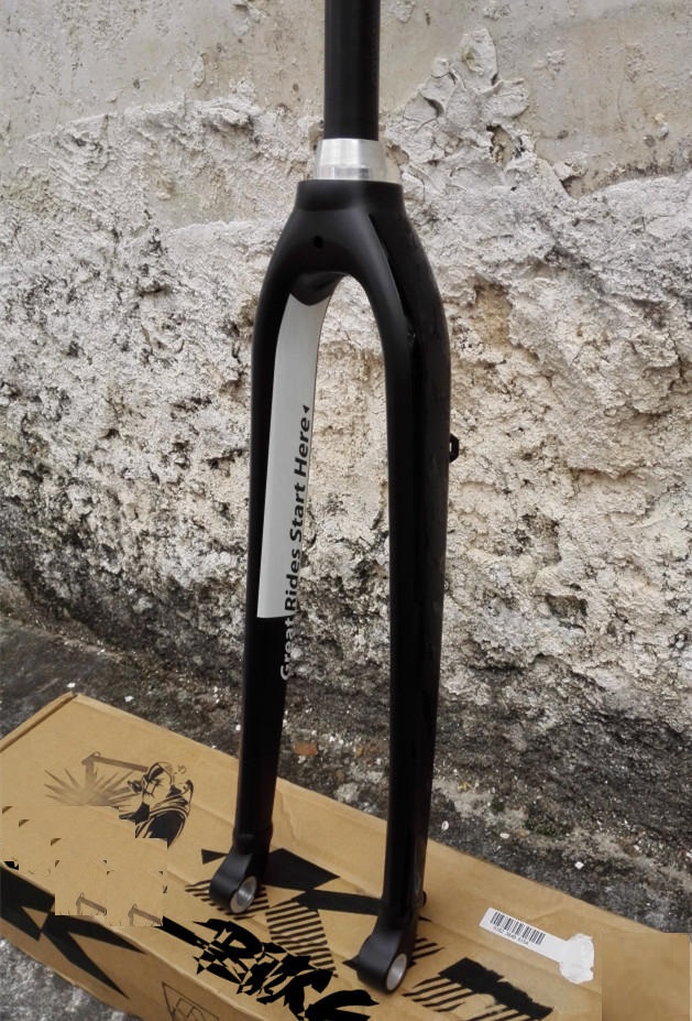 26/27.5/29er Mtb Forchetta rigida di alluminio Forchetta dura 15 mm attraverso l'asse di Mountain Bike Forchetta 0
