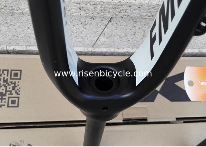 Peso leggero 26/27.5/29er MTB Bicicletta Forchetta rigida FML30A Lega di alluminio 9qr 7