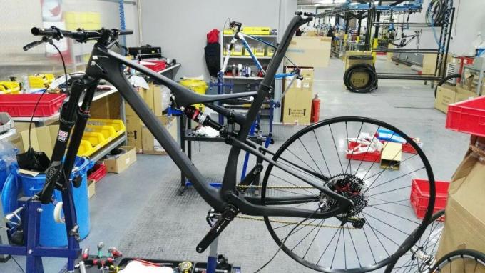Telaio per bici in carbonio a sospensione completa 29er XC Telaio per mountain bike in carbonio 27.5 Plus 7